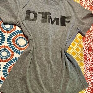 Bad Bunny DTMF Gray T-Shirt with Sapo Concho, PR, Size Small